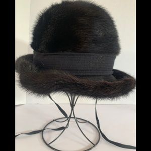 Vintage Strawbridge & Clothier fur hat.
